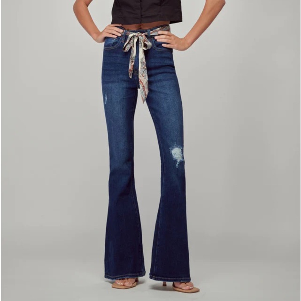 Nature Denim Lexi High‎ Rise Flare Jean Distressed Sz 13/30 Feminine Minimalist